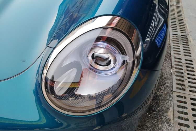 Used ORA Good Cat 2023 401 km Standard Range Luxury Version Lithium Iron Phosphate Left Front Headlight