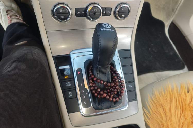 Used Volkswagen Magotan 2012 Revised 1.8TSI Luxury Version Gear Lever