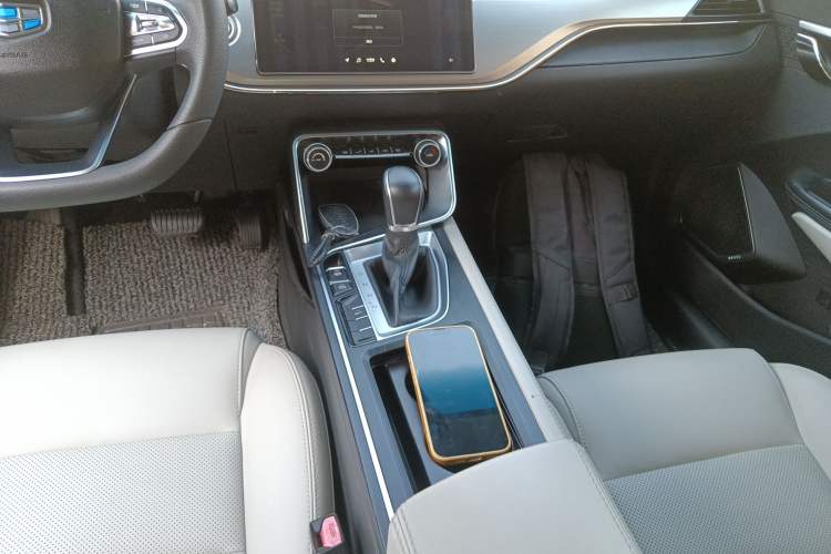 Used Geely Auto Binray 2018 14T CVT Colorful Edition
