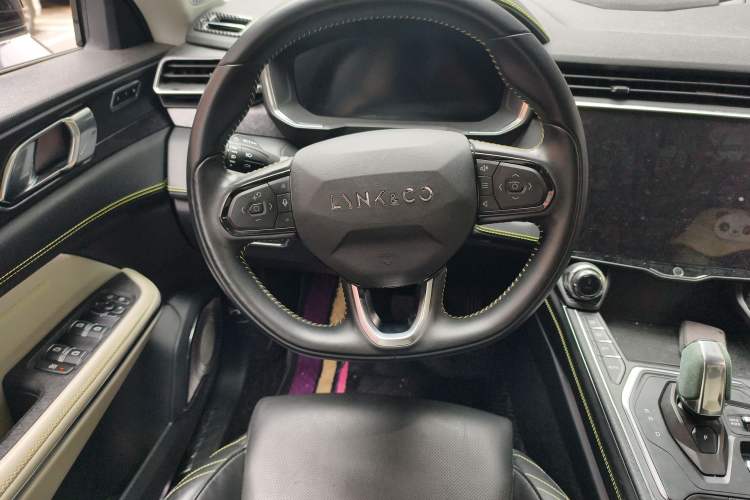 Used Lynk & Co 05 2022 2.0T Two-Wheel Drive Shine Halo