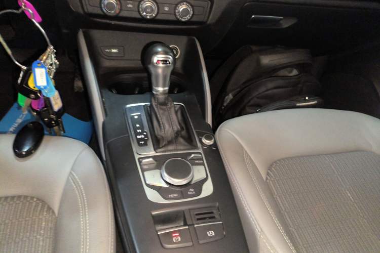 Used Audi A3 2018 30th Anniversary Edition Sportback 35 TFSI Fashion Model
