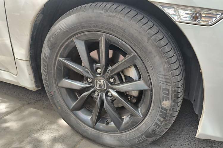 Used Honda Civic 2019 220TURBO Manual Jinkong Edition China VI Right Front Wheel Hub