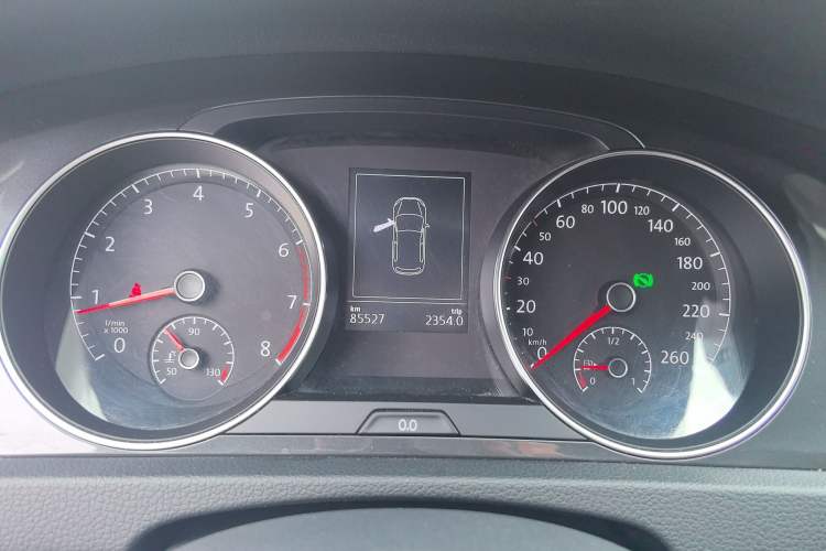 Used Volkswagen Golf 2017 230TSI Automatic Luxury Million-Vehicle Commemorative Edition