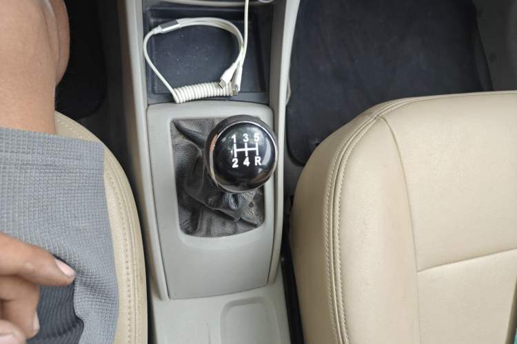 Used CHANGAN Alsvin V5 2012 1.5L Manual Dream Edition
