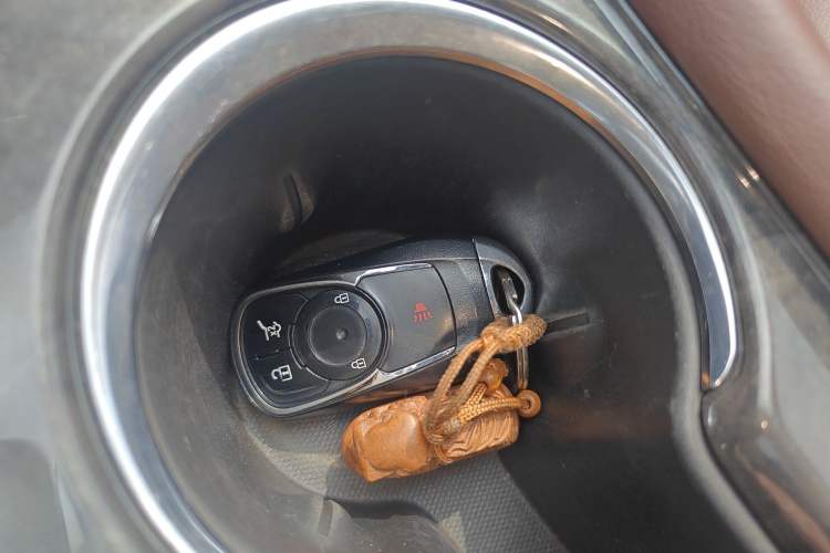 Used Buick Envision 2016 28T Four-Wheel Drive Elite Version
