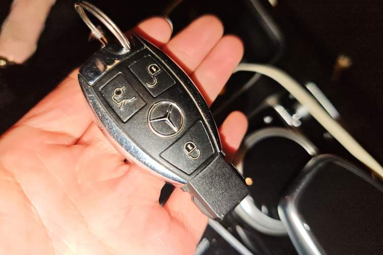 Used Mercedes-Benz C-Class 2018 C 180 L Fashion Edition Sport Version
