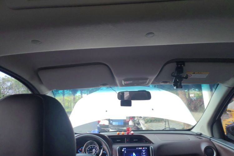 Used Venucia M50V 2017 1.6L XL CVT Luxury Edition Headliner