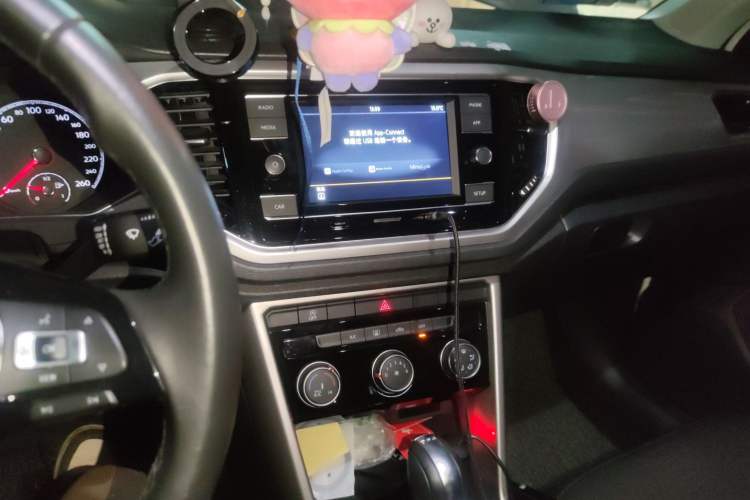 Used Volkswagen T-ROC 2020 230TSI DSG Two-Wheel Drive Advanced Version