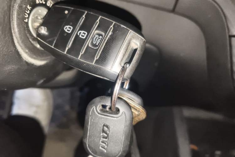 Used Kia K3 2015 1.6L Manual GL