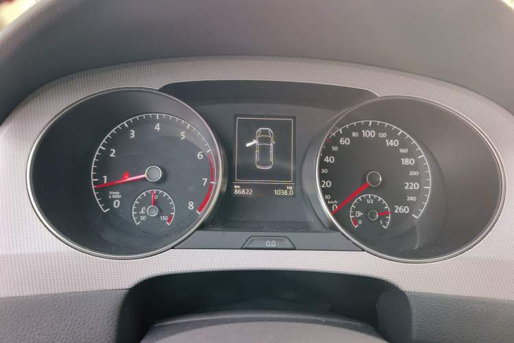 Used Volkswagen Golf Sportsvan 2019 200TSI Automatic C-HR Pure Version China VI Standard Instrument Cluster