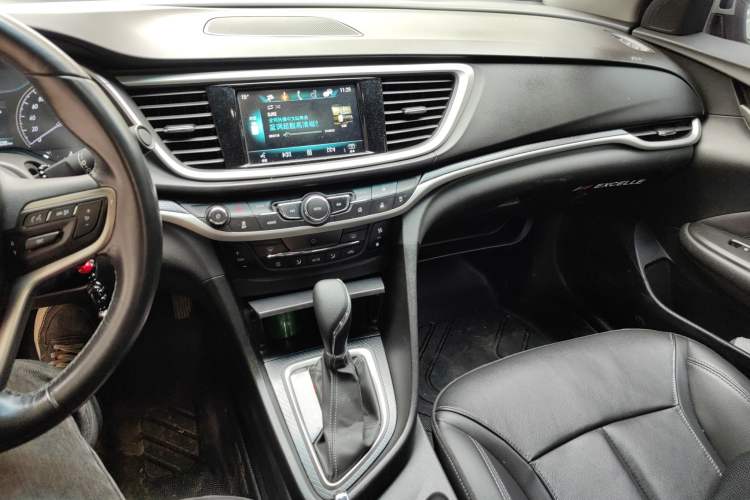 Used Buick GT 2019 18T Automatic Connected Flagship Version China V Standard Audio And AC Panel