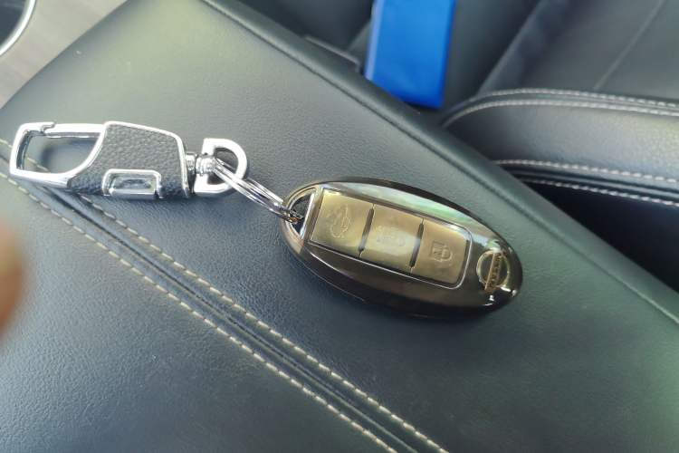 Used Nissan Teana 2021 2.0L XL Upper AD1 Smart Drive & Navigation Edition Vehicle Key