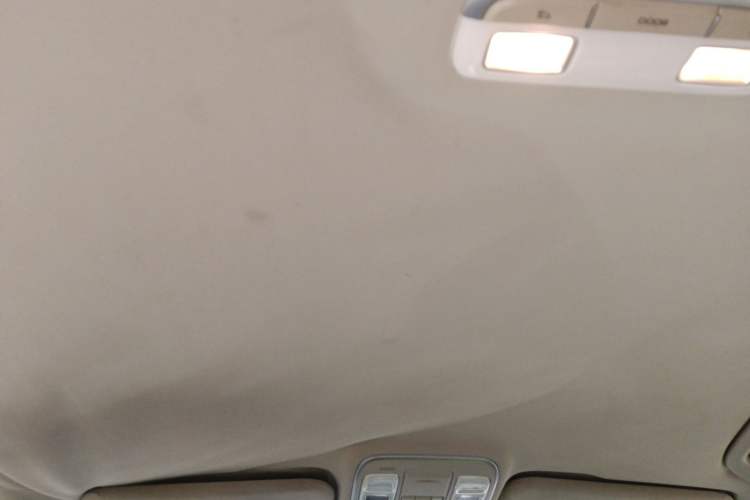 Used Geely Auto Emgrand GS 2016 Elegant Edition 1.8L Automatic LingShang Model Headliner