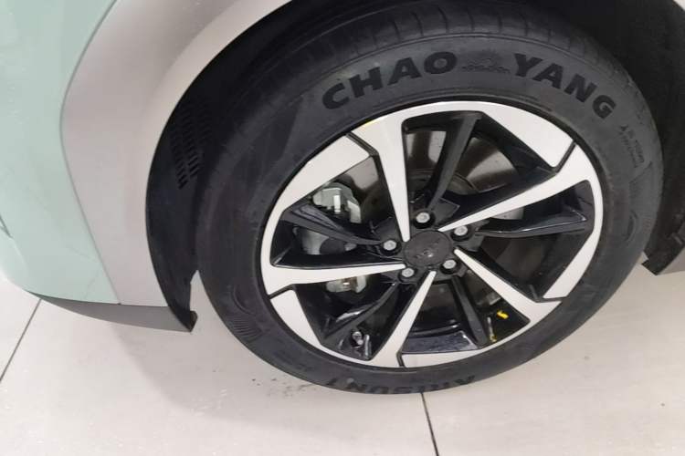 Used AION Y 2023 Plus 510 Smart Edition
