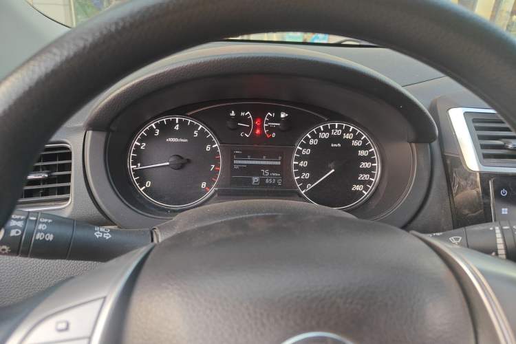 Used Nissan Tiida 2016 1.6L CVT Cool Dynamic Edition Instrument Cluster