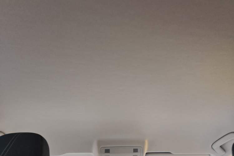 Used Volkswagen Tharu 2025 New Sharp 1.5L Sharp Edition Headliner