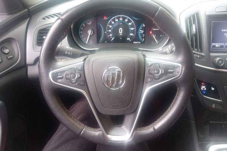 Used Buick Regal 2015 1.6T Elite Tech Model Steering Wheel