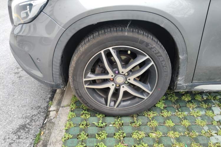 Used Mercedes-Benz GLA 2016 GLA 200 Fashion Model Exterior 4