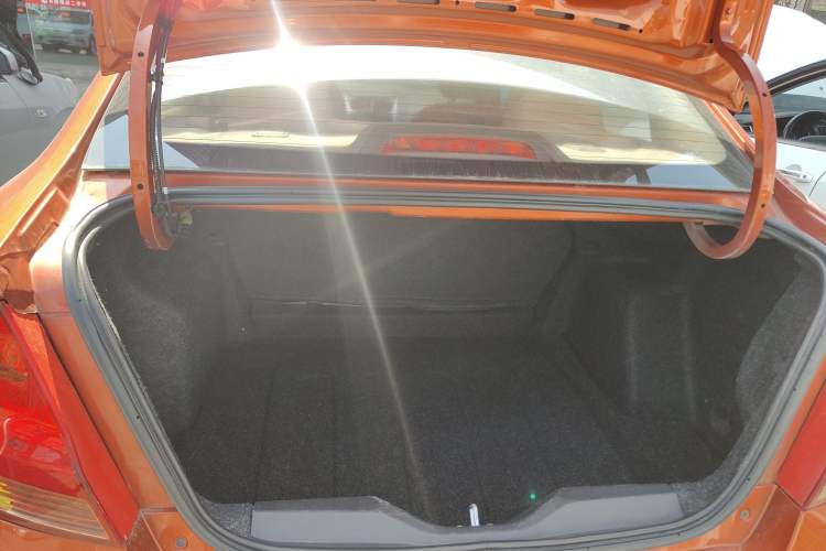 Used Chevrolet Sail 2013 Sedan 1.2L Manual Fashionable Happiness Edition