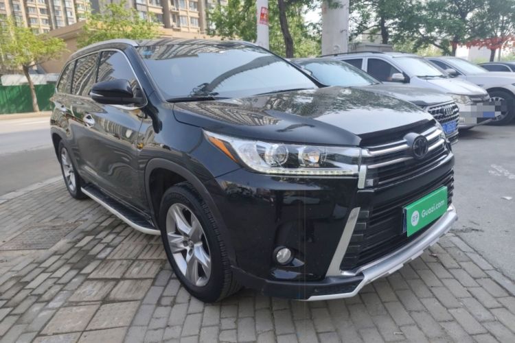 Used Toyota Highlander 2018 2.0T Four-Wheel Drive Prestige Version 7 Seats China VI Standard Front Right 45 Deg
