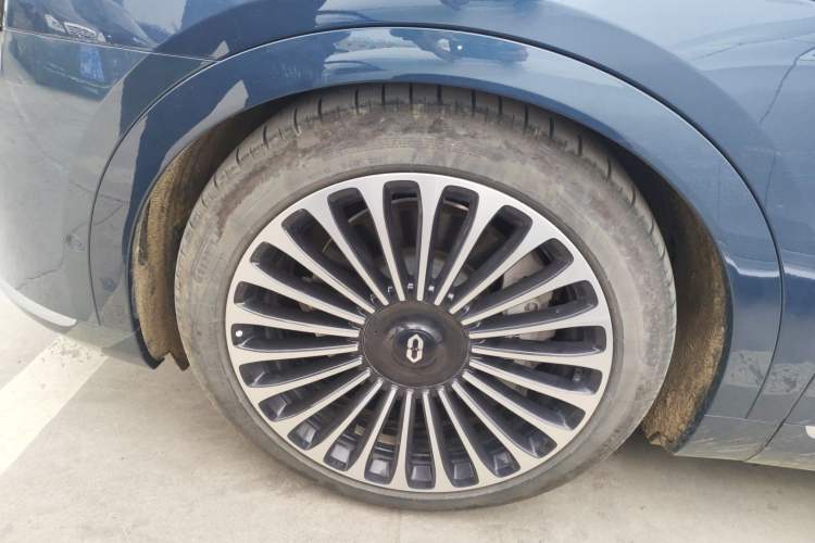 Used Hima AITO M9 2024 Range-Extended Ultra Version 52 kWh 5-Seater Model Exterior 4