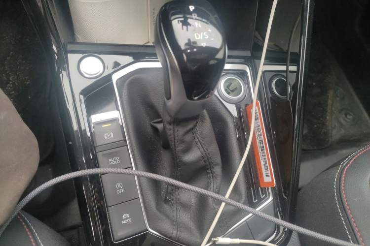 Used Volkswagen Tayron 2020 330TSI Two-Wheel Drive Luxury Smart Connectivity Version