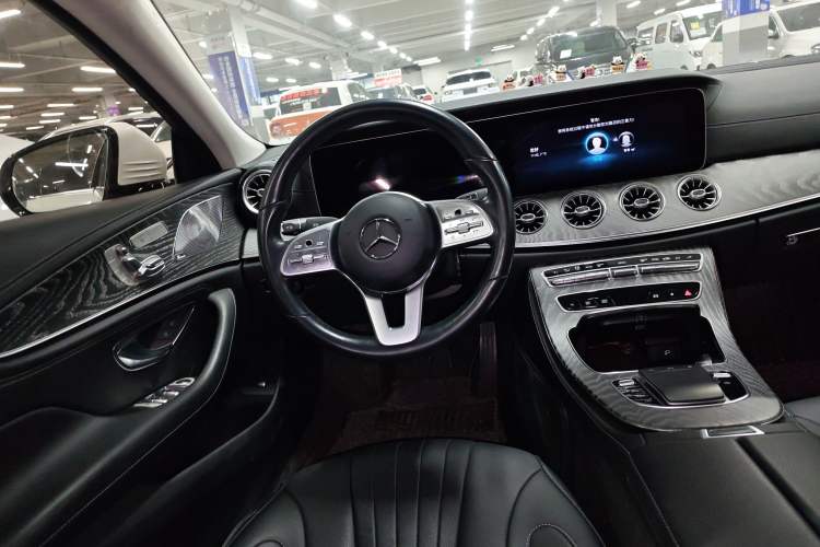 Used Mercedes-Benz CLS 2021 CLS 300 Sport Edition
