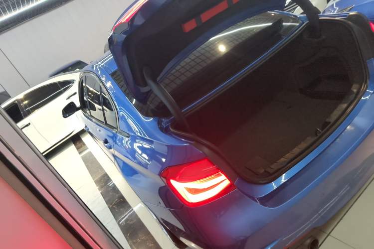 Used BMW 3 Series 2017 320Li M Sport Edition Exterior 2