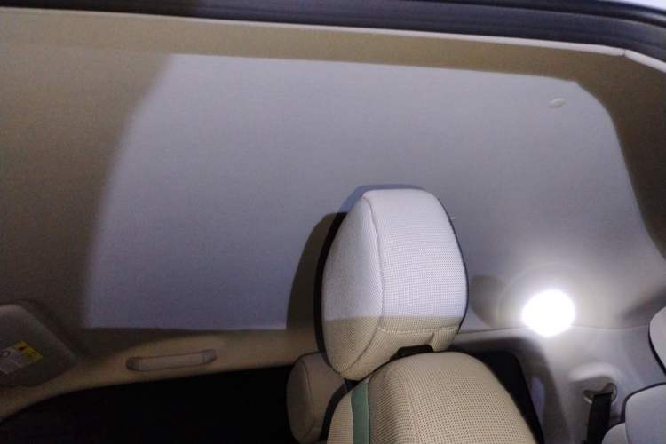 Used CHANGAN NEVO Lumin 2022 210km Sweet Edition
