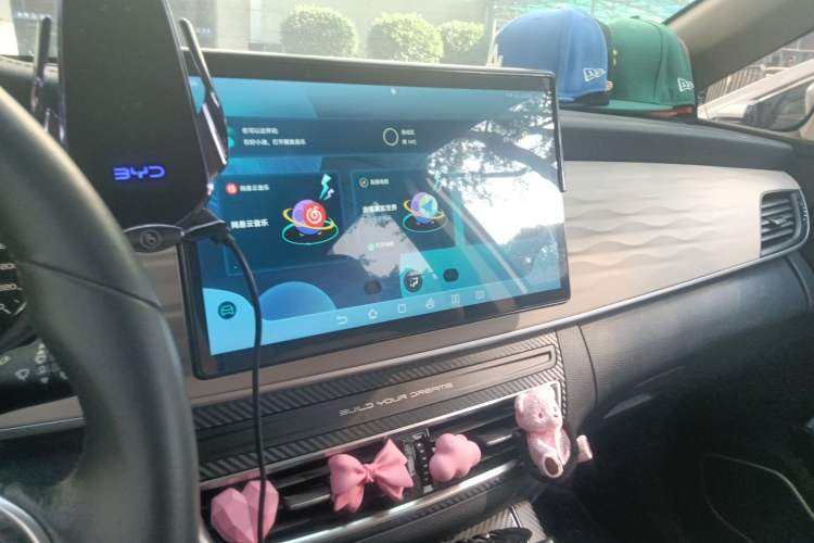 Used BYD Song MAX New Energy 2022 DM-i 105KM Prestige Model