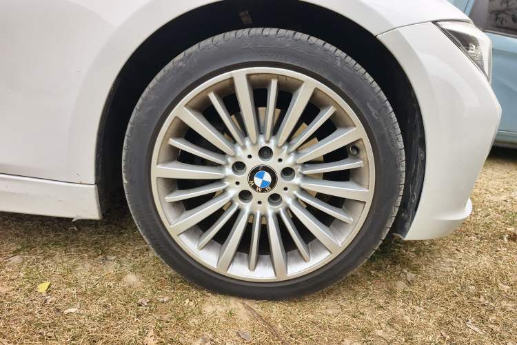 Used BMW 3 Series 2018 320Li Fashion Model

