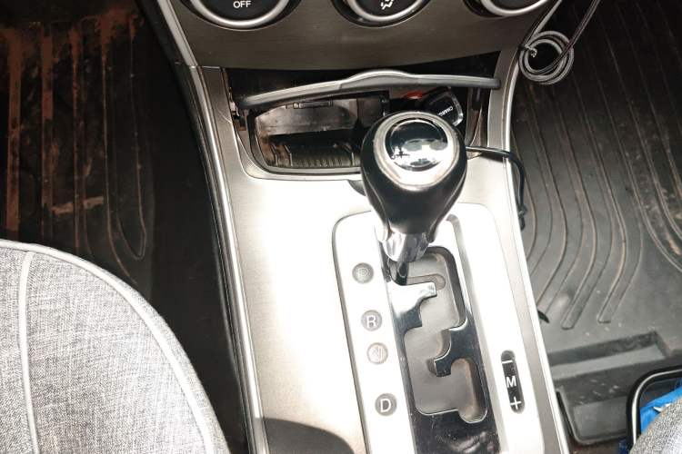 Used Mazda Mazda 6 2013 2.0L Automatic Fashion Edition