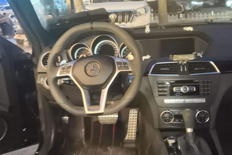 Used Mercedes-Benz C-Class AMG 2014 AMG C 63 Edition 507