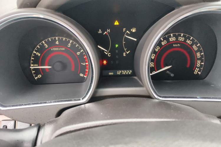 Used Toyota Highlander 2009 3.5L 4x4 7-Seater Luxury Edition Odometer Close Up