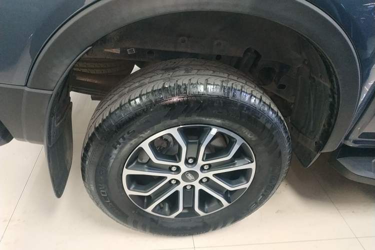 Used Ford Ranger 2023 Trailblazer 4x4 Automatic Version – Gasoline
