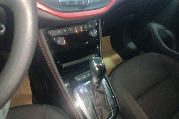 Used Buick Verano 2016 Two-Door GS 20T Dual-Clutch Haoting Sporty Model