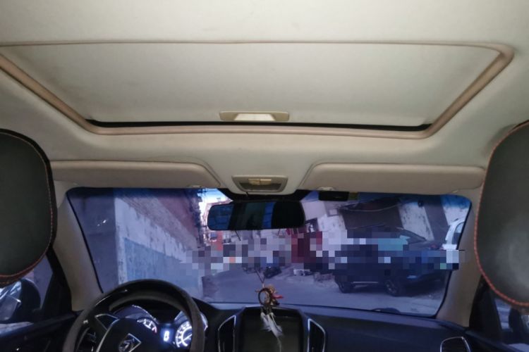 Used Baojun 560 2016 1.8L iAMT Luxury Model