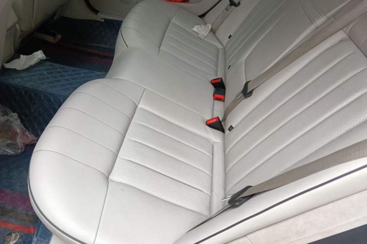 Used Mercedes-Benz E-Class 2015 E 200 L