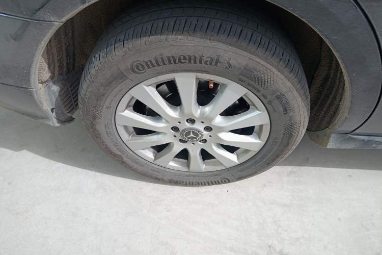 Used Mercedes-Benz R-Class 2017 R 320 4MATIC Business Edition Prestige Model
