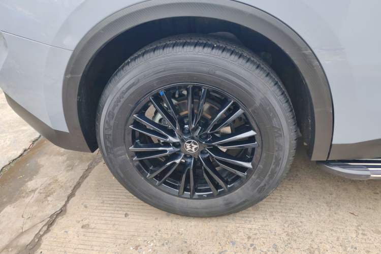 Used Venucia V 2021 260T Idol Edition
