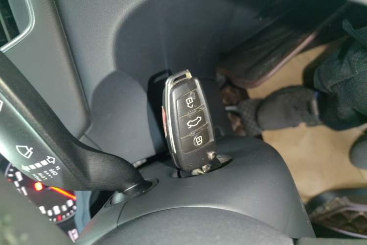 Used Audi Q3 2017 35 TFSI Fashion Model Interior 1