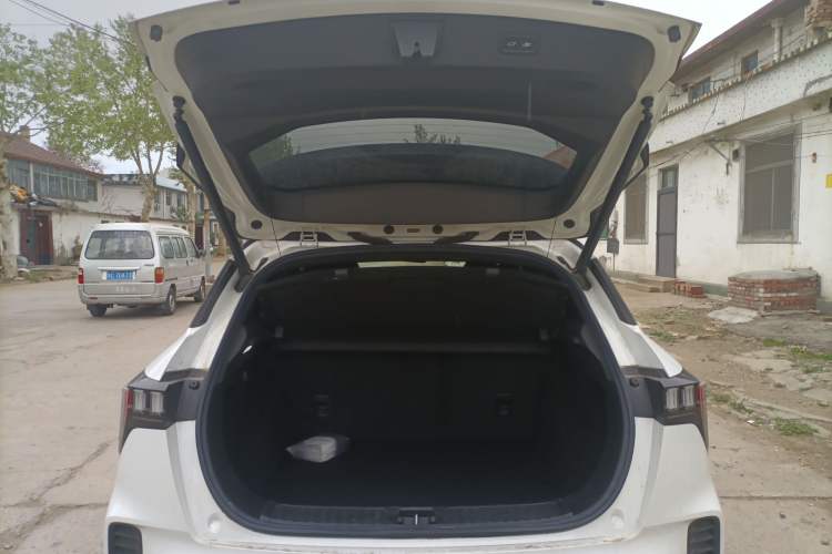 Used Lynk & Co 06 2020 1.5T JinPro model Trunk