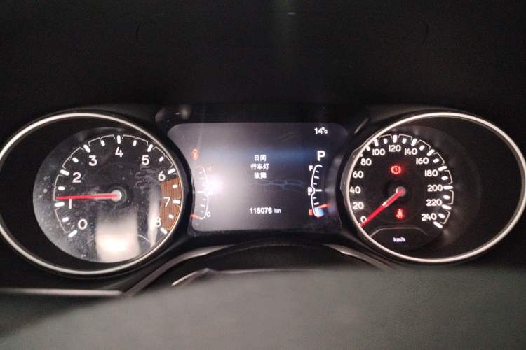 Used Jeep Compass 2017 200T Automatic Family Edition
