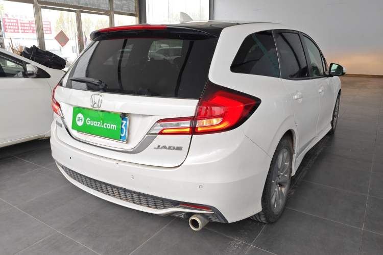 Used Honda Jade 2017 1.8L automatic Comfort version 5 seats Rear Right 45 Deg