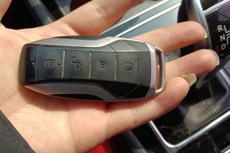 Used BYD Song MAX 2021 Upgraded Model 1.5T Automatic Flagship Version with 6 Seats Vehicle Key