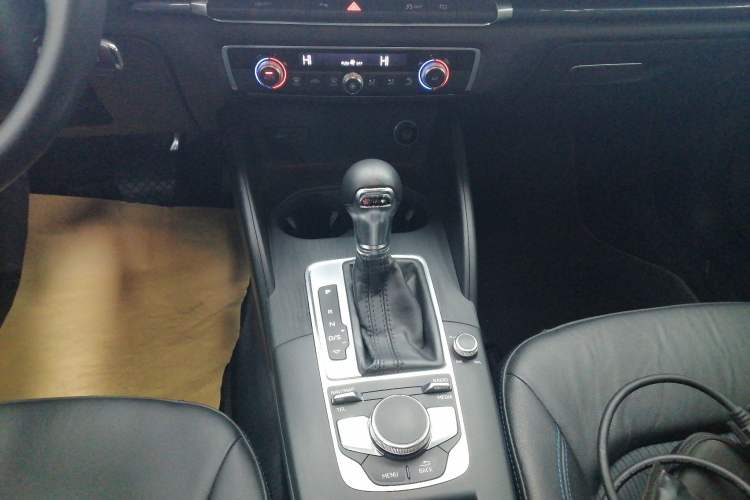 Used Audi A3 2019 Sportback 35 TFSI Fashion Edition China V