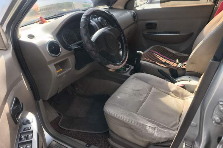 Used Wuling Hongguang 2010 1.4L Comfort Version Left Front Seat