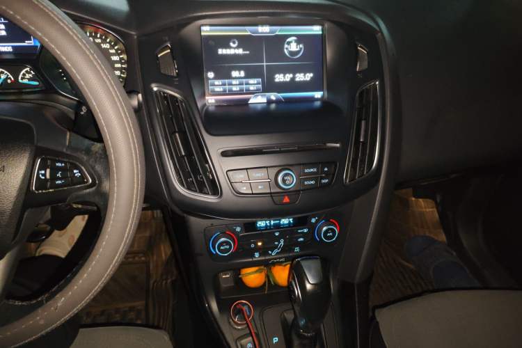 Used Ford Focus 2015 Sedan EcoBoost 180 Automatic Elite Model
