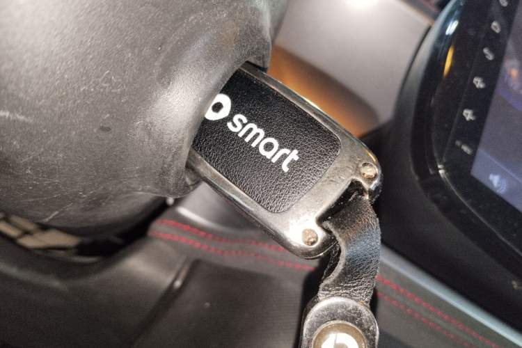 Used smart fortwo 2018 1.0L 52kW Hardtop Passion Edition China V Standard
