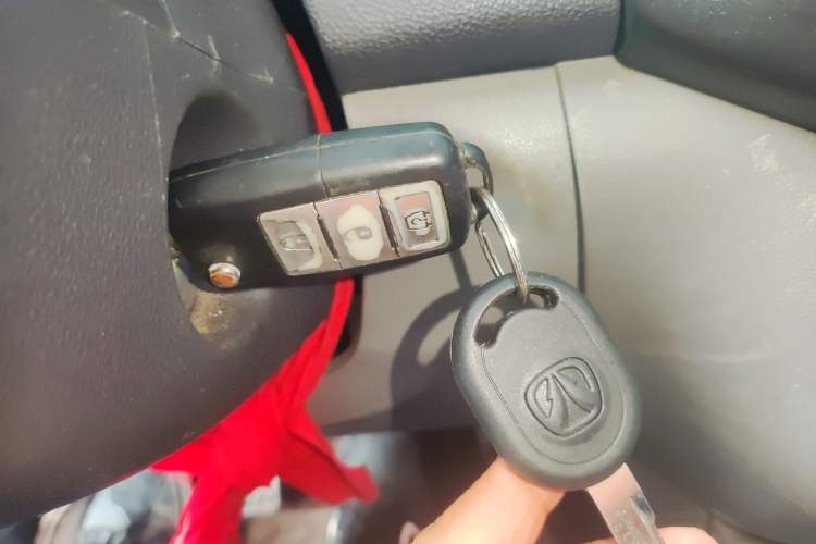Used BAIC Weiwang M20 2014 1.5L practical type BJ415A Vehicle Key